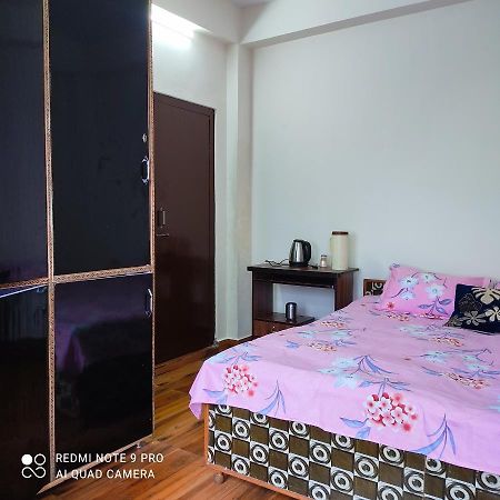 Trushali Homestay Narkanda Exterior photo
